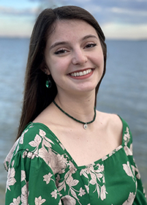 2022 Anne Mackay Scholarship winner Eleanora Alloway